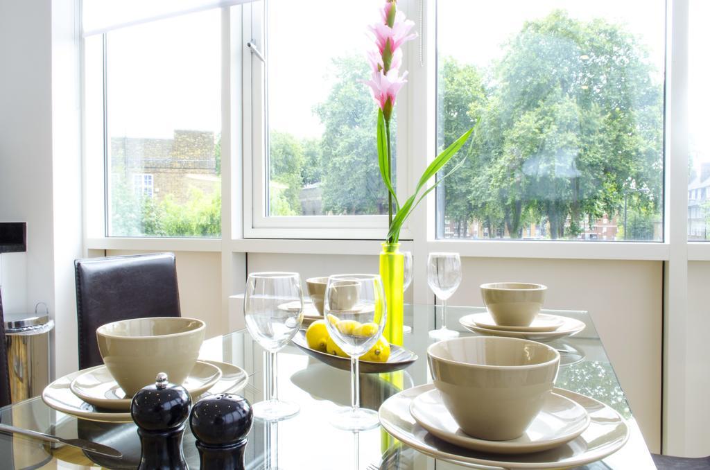 Old Street City Apartments London Room photo